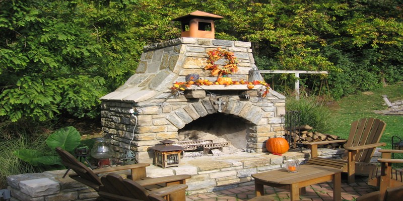outdoor-fireplace-designs-8.jpg