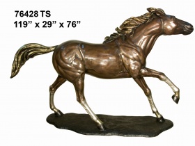 садовая скульптура лошади из бронзы