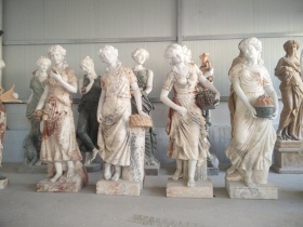 Скульптура четыре сезона