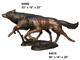 Скульптура Волка