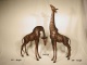 Скульптура из бронзы жираф
